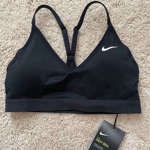 New cute Nike sport Indy bra